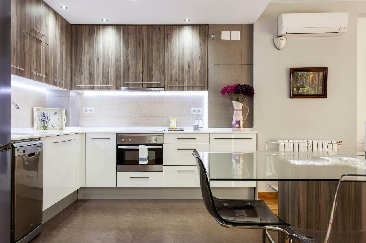 1324 Apartman Barcelona Kültér fotó
