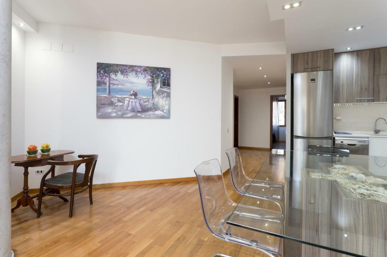 1324 Apartman Barcelona Kültér fotó